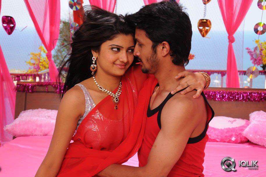 Ninne-Korukunta-Movie-Stills